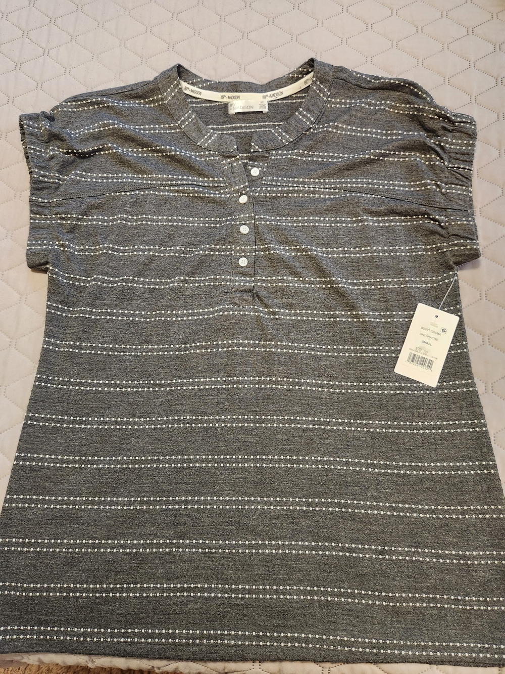 89th & Madison Gray Striped Henley Short Sleeve Top